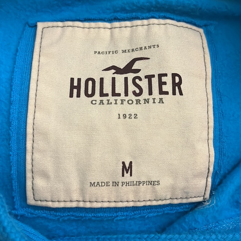 Hollister Blue Sweatshirt Size Medium - Picture 3 of 4